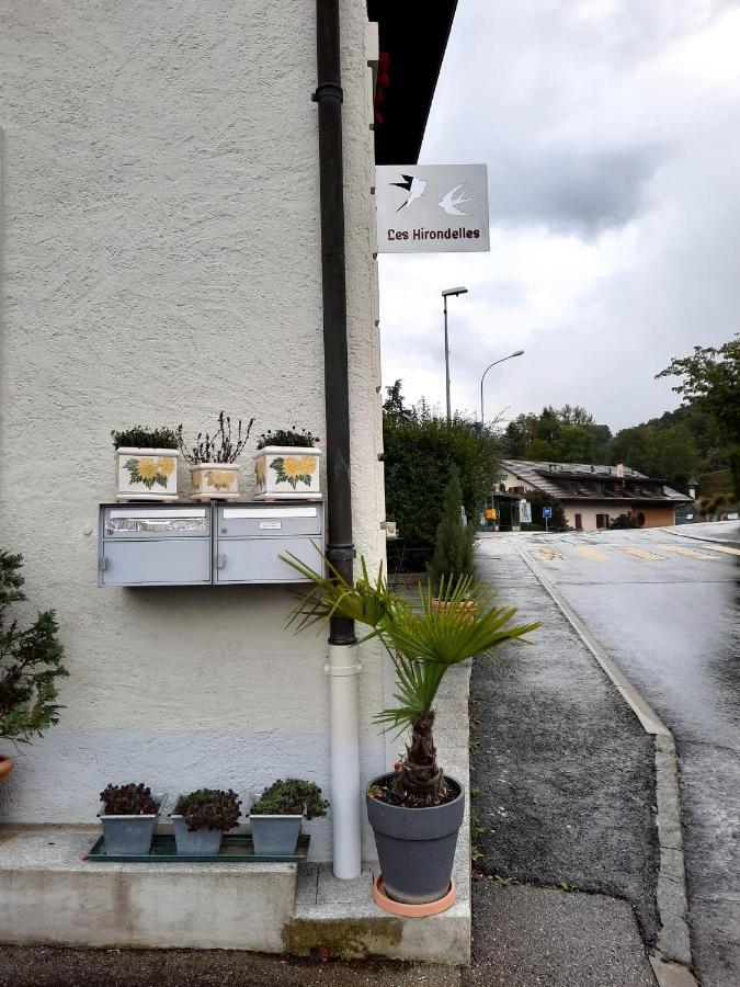 Granges Les Hirondelles, Appartement De Vacances Avec Terrasse Et Coin Grillades מראה חיצוני תמונה